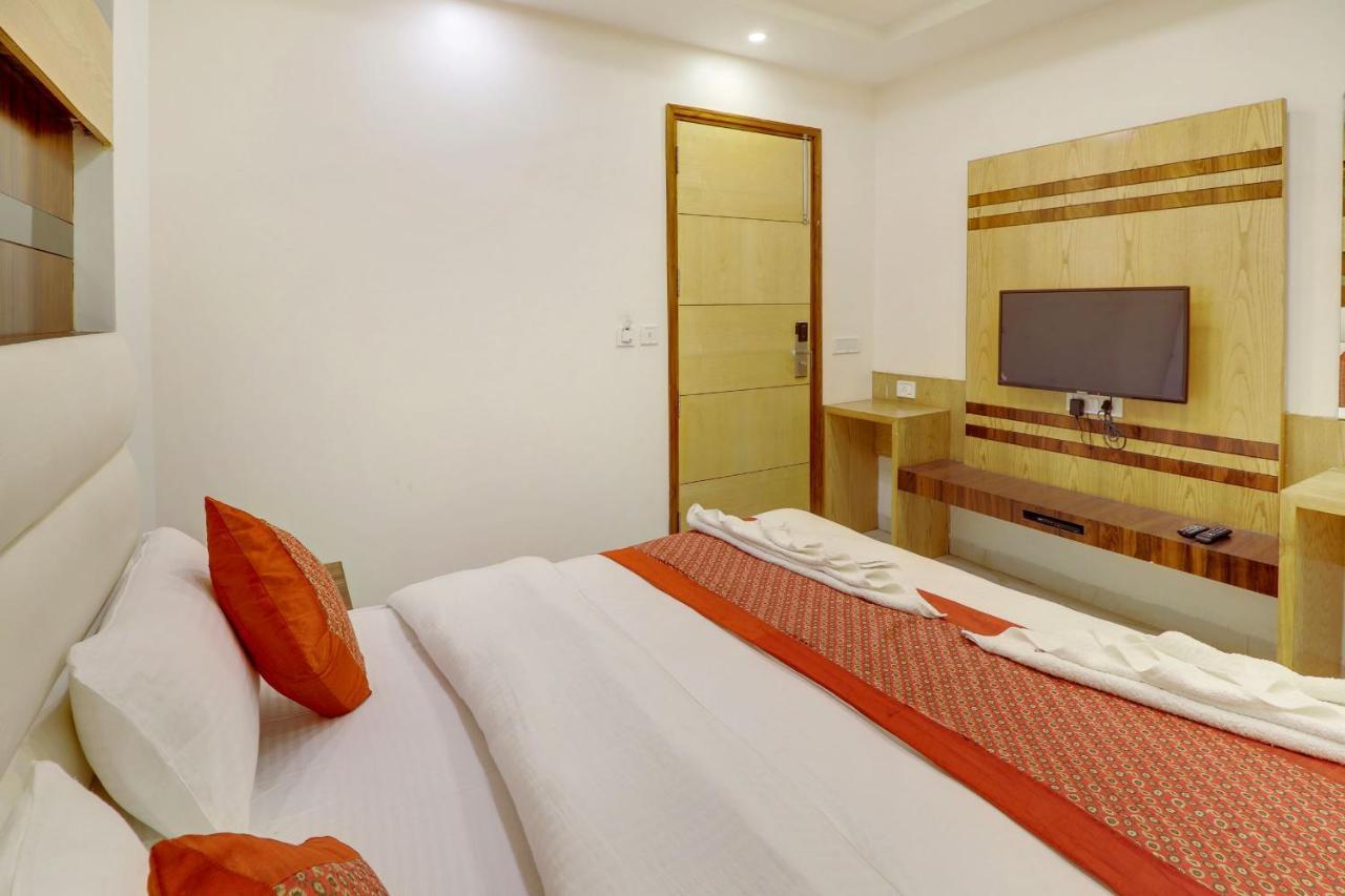 Hotel York Legacy -3 Minutes Walk From New Delhi Railway Station 'The 5 Star Ambience' Newly Built Exterior foto