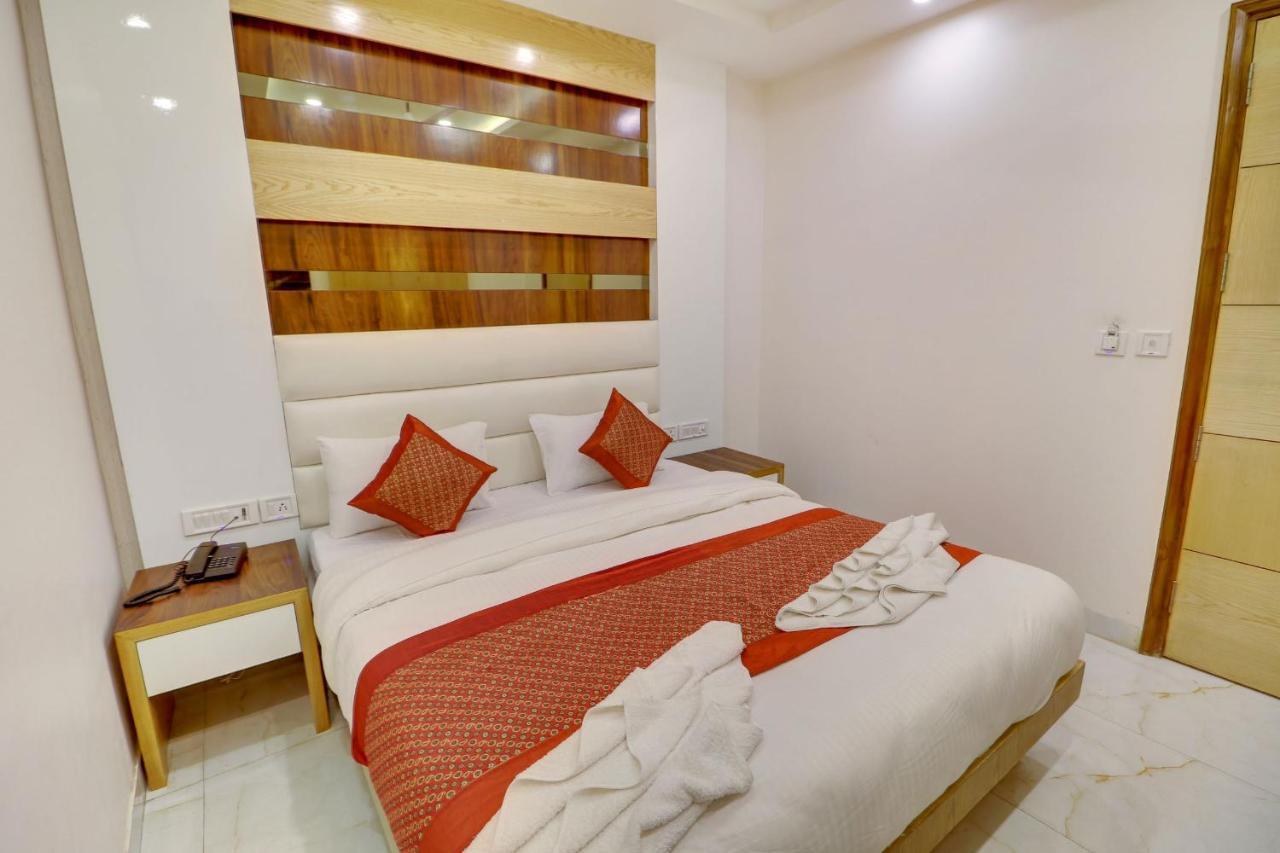 Hotel York Legacy -3 Minutes Walk From New Delhi Railway Station 'The 5 Star Ambience' Newly Built Exterior foto
